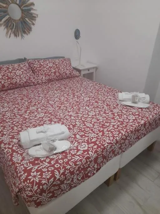 דירות קיאברי Casa Emma איטליה